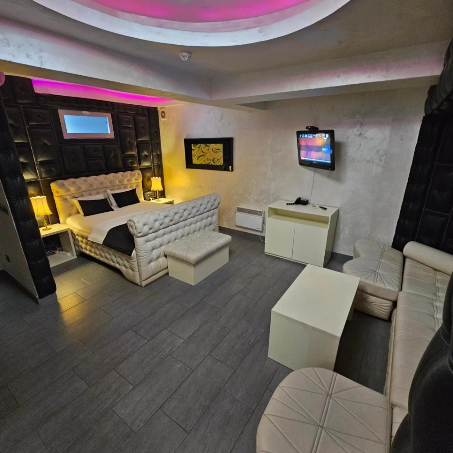 Olympic Wellness & Spa Hotel Beograd Bagian luar foto