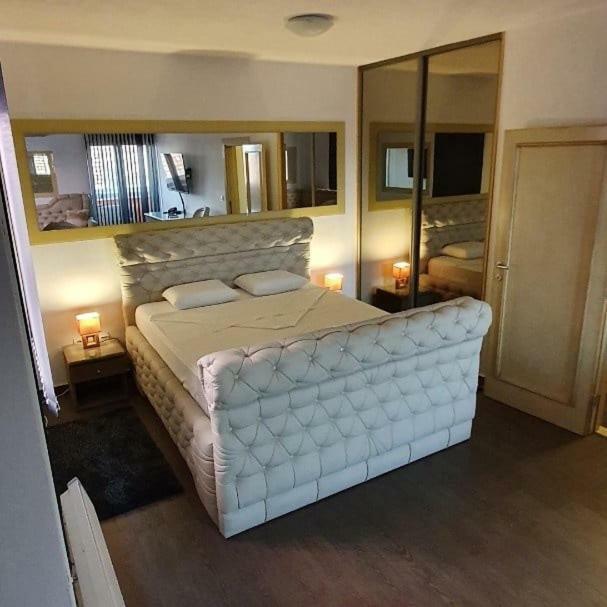 Olympic Wellness & Spa Hotel Beograd Bagian luar foto